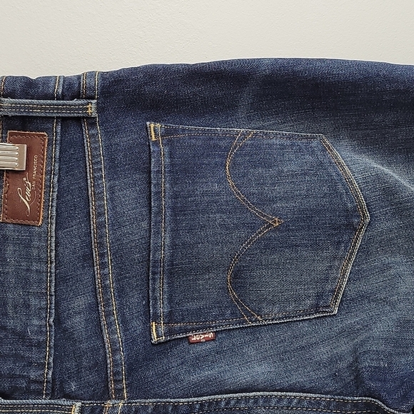 Levi's distressed demi curve boot cut jeans size 27 x 30 - Picture 8 of 11